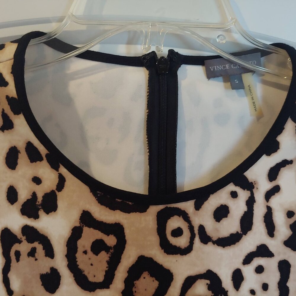 Vince Camuto Leopard Print Top/Shell Size Small - image 2